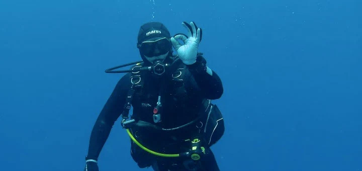 Où faire de la plongée sous marine dans une grotte ?