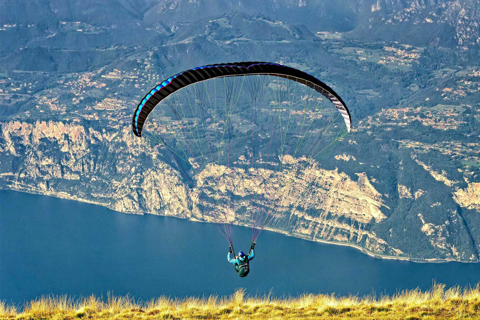 Les bienfaits physiques et mentaux de pratiquer le parapente régulièrement